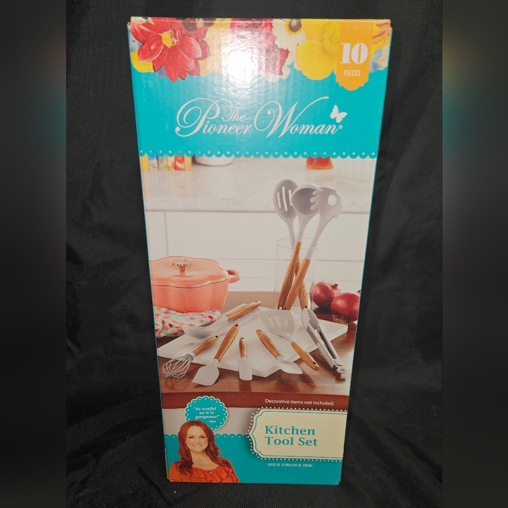 The Pioneer Woman White and Natural Wood Kitchen Tool Set - 7 Piece